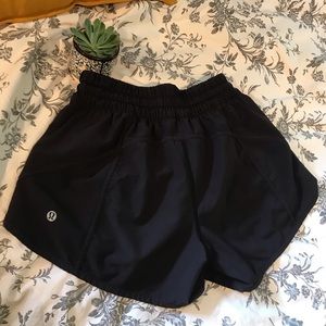🍋lululemon tracker shorts🍋